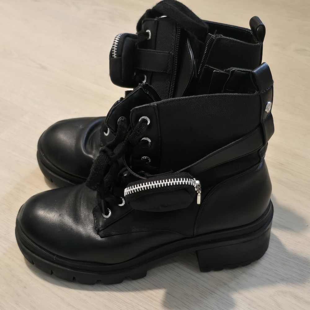 Juicy Couture Women's Quentin Black Combat Boot Size 9 Ankle Pocket